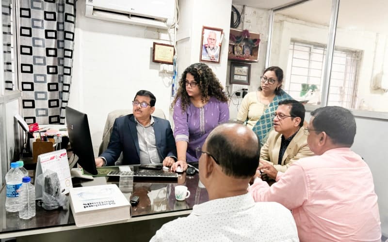 Hydro and Electro Metallurgy Technologies laboratory and pilot plant operations