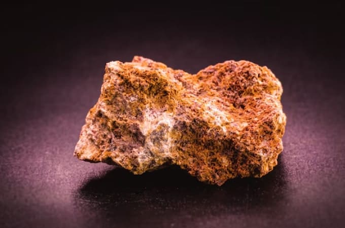 Aluminium extraction, refining, and mineral processing for industrial applications